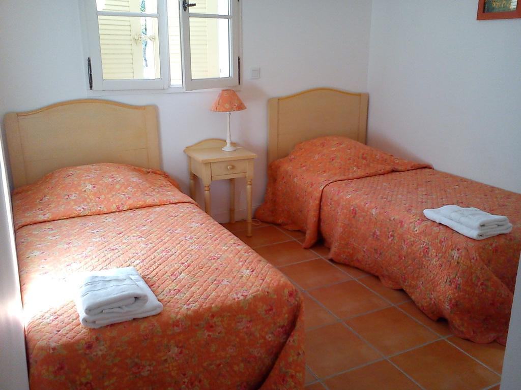 Provencal House In Fayence With Pool & Indoor Spa Szoba fotó