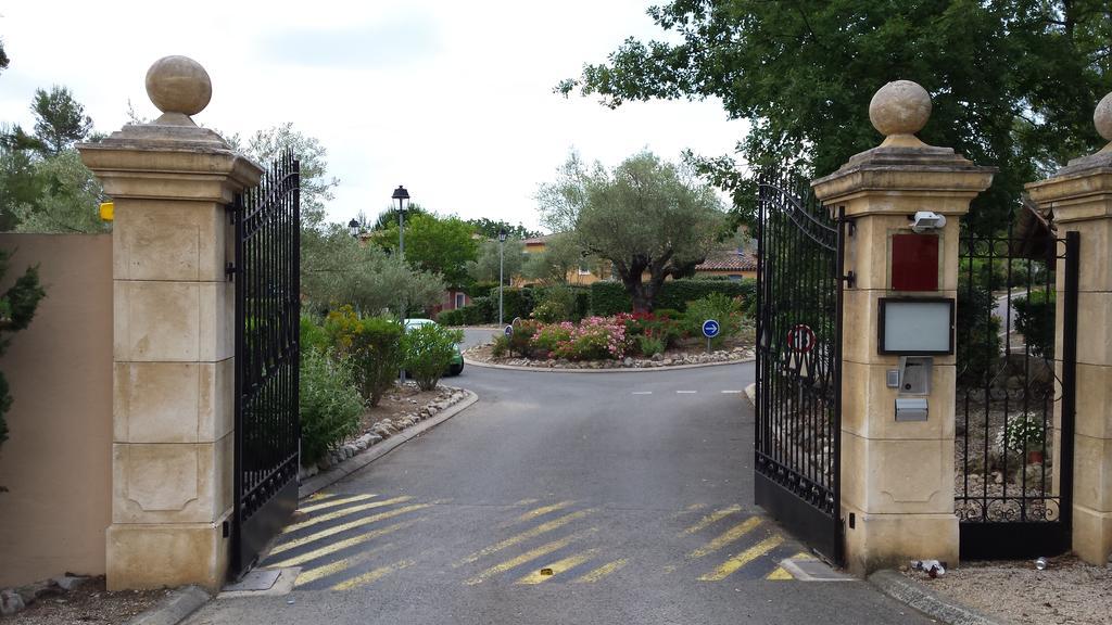 Provencal House In Fayence With Pool & Indoor Spa Kültér fotó